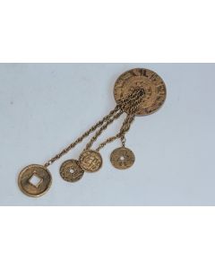 Broche Joseff of Hollywood design vintage