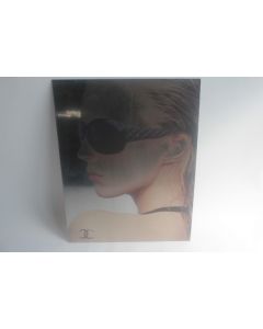CHANEL panneau Publicitaire pour lunette de soleil 