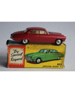 CORGI TOYS 238 Voiture Jaguar Mark X