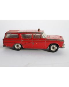 DINKY TOYS 257 Voiture Nash Rambler Canadian Fire Chief's car