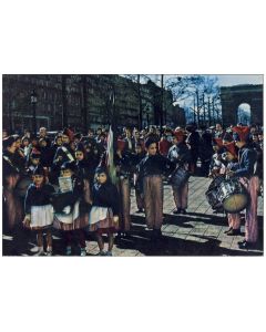 CP 75 PARIS Les gosses à Poulbot aux Champs Elysées Enfants tambour