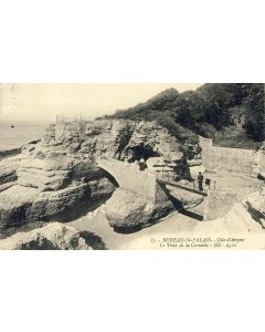 CPA 29 FINISTERE BUREAU St PALAIS Côte d'Argent Le pont de la Corniche BR 2310 Promeneurs sur le pont Rare