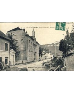 CPA 39 JURA MOIRANS École des Garçons 1910
