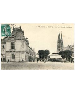 CPA 51 MARNE Chalons sur Marne La Place Godart Le Musée animé