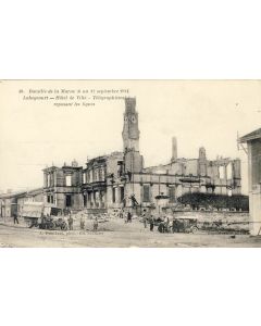 CPA 55 Meuse Laheycourt Hôtel de ville Télégraphistes reposant les lignes Bataille de la Marne 1914 an