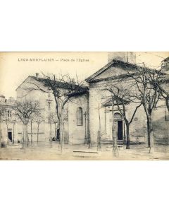 CPA 69 RHONE LYON MONTPLAISIR Place de l’Église