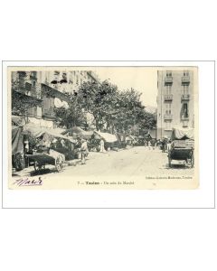 CPA 83 VAR Toulon Un coin du Marché n°7 très animé