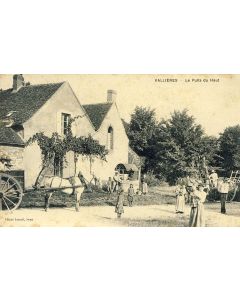 CPA 89 YONNE Vallières Le Puits du Haut Calèche