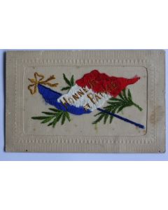 CPA brodée Honneur et Patrie Drapeau français