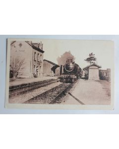 CPA France Salignac-sur-Charente la gare du pérat