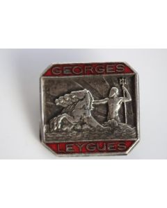 Insigne Georges LEYGUES Croiseur Arthus Bertrand 