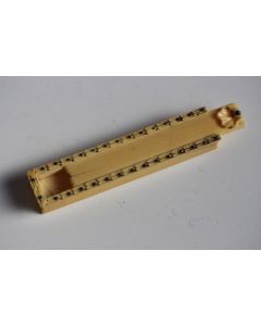 Boite à aiguille ou a domino ivoire marin XVIIIe siècle