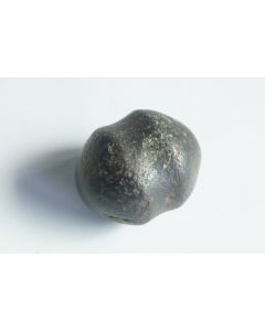 Boleadora Pierre sculptée Jiwaya Pérou Andes