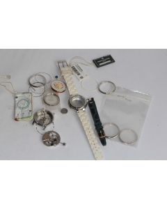 FREDERIQUE CONSTANT Boîtiers Mouvements Bracelet montre