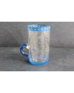 Ancien verre à liqueur cristal Bohême gravé émaillé