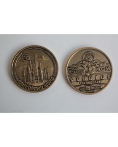 2 Jetons souvenir original parc attraction Walt Disney World
