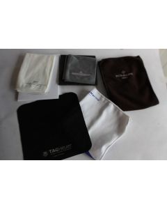 Cinq chiffons a buée montres Patek Philippe Jaeger LeCoultre TAGHeuer ..