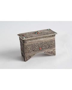 Boite filigrane corail turquoise Tibet