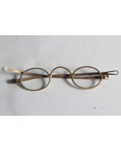 Ancienne paire de lunette de lecture Kausel