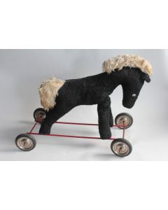 Ancien jouet à tirer Cheval mohair