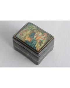 Boîte laquée Russe Papilova Olga Kholui