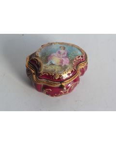 Petite Boîte bijoux porcelaine rocailles