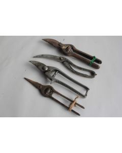4 Anciens Sécateurs