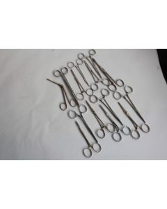 Lot Ancien Instrument médicale 14 pinces chirurgie