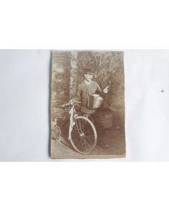 Ancienne photographie Facteur à vélo