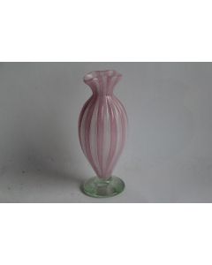 MURANO Vase latticino verre soufflée filigrane blanc et rose 