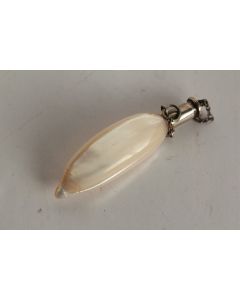 Ancien flacon Tabatière nacre et argent