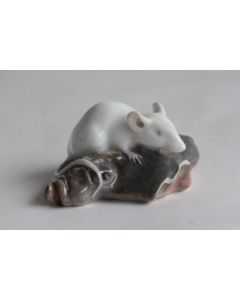 ROYAL COPENHAGEN Souris blanche 513 Erik Nielsen