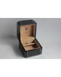 Écrin pour Boucles d'oreilles HELEN YARMAK