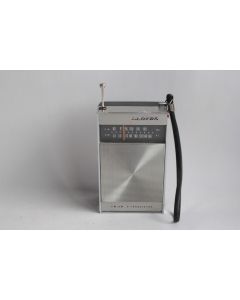 LLOYD'S Radio récepteur AM/FM model 8R35B 9 transitor