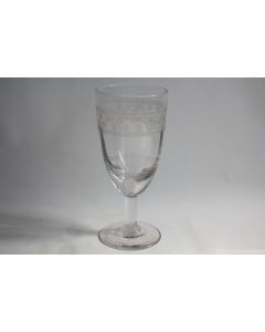 Ancien verre à absinthe gravé