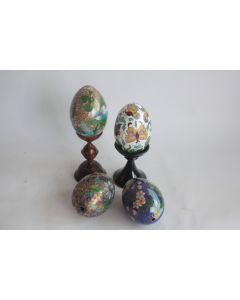 4 Œufs émaux cloisonnés Chine ou Japon