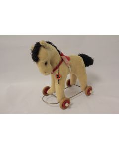 Ancien jouet à tirer Cheval mohair