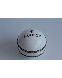 HUBLOT Balle de Cricket publicitaire