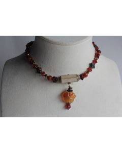 Collier pendentif ambre Chine