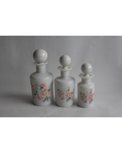 Trois Flacons de toilette opaline émaillée