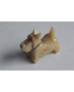 Ancien Taille crayon Chien Scottish bakélite ?