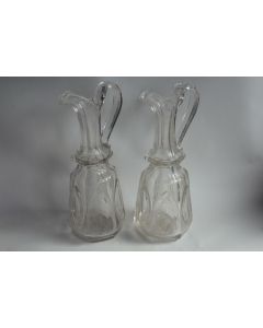 Paire Carafes cristal taillé