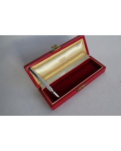 LOMBARD Écrin pour bijoux cuir rouge