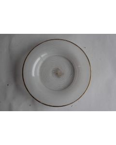 Assiette verre filigrane torsadé Clichy ?