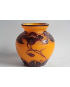 Vase verre VAL Daum Verrerie Belle étoile
