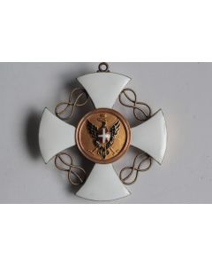 Décoration Ordre de la Couronne d'Italie Croix de commandeur or émaillé