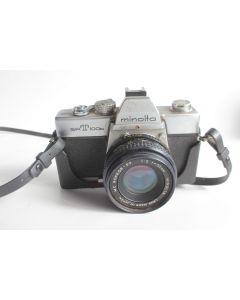 Appareil photo Minolta SRT 100b Rokkor 1:2 f=50 mm vintage