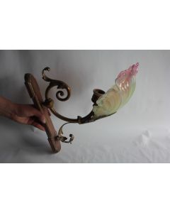 Applique murale coquillage verre opalescent 1900