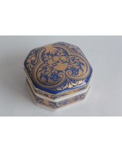 PATEK PHILIPPE Bonbonnière porcelaine Montre bleu or 2000