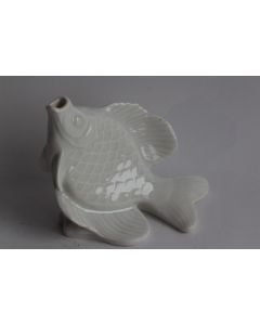 Édouard Marcel SANDOZ & CARROZ Carpe porcelaine